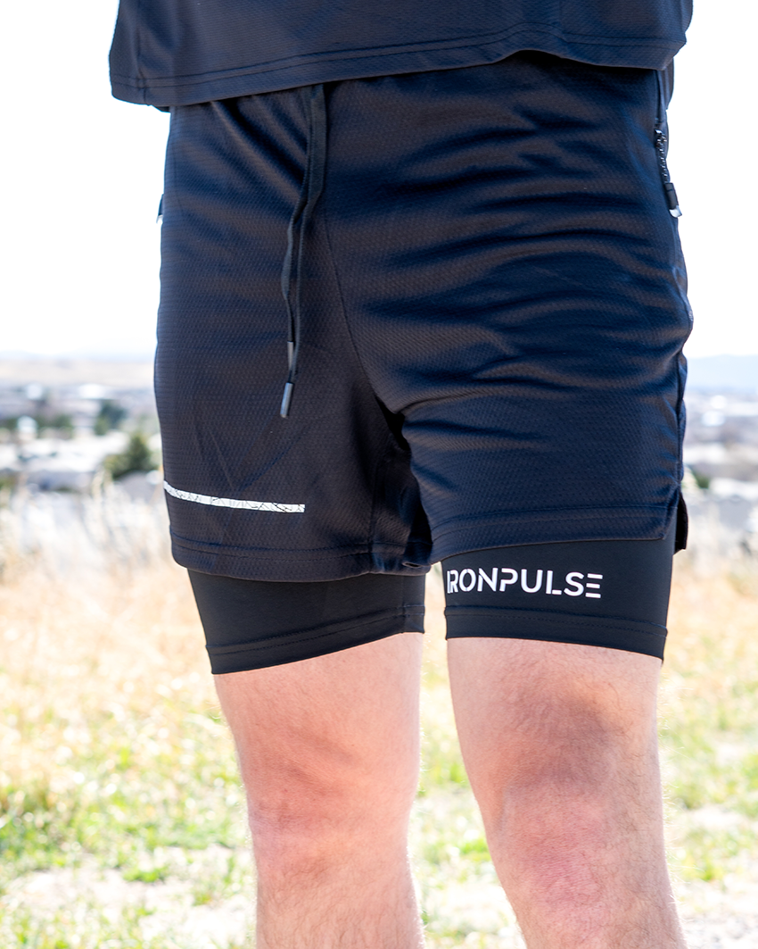 Descendant Shorts